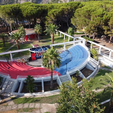 Villaggio Turistico La Mantinera - Appartamenti De Luxe Praia a Mare Εξωτερικό φωτογραφία