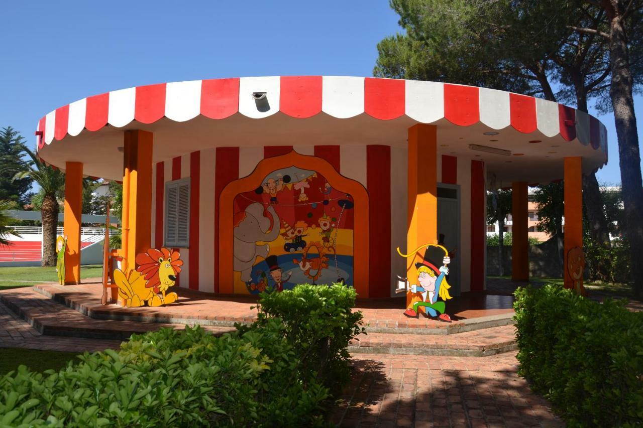 Villaggio Turistico La Mantinera - Appartamenti De Luxe Praia a Mare Εξωτερικό φωτογραφία