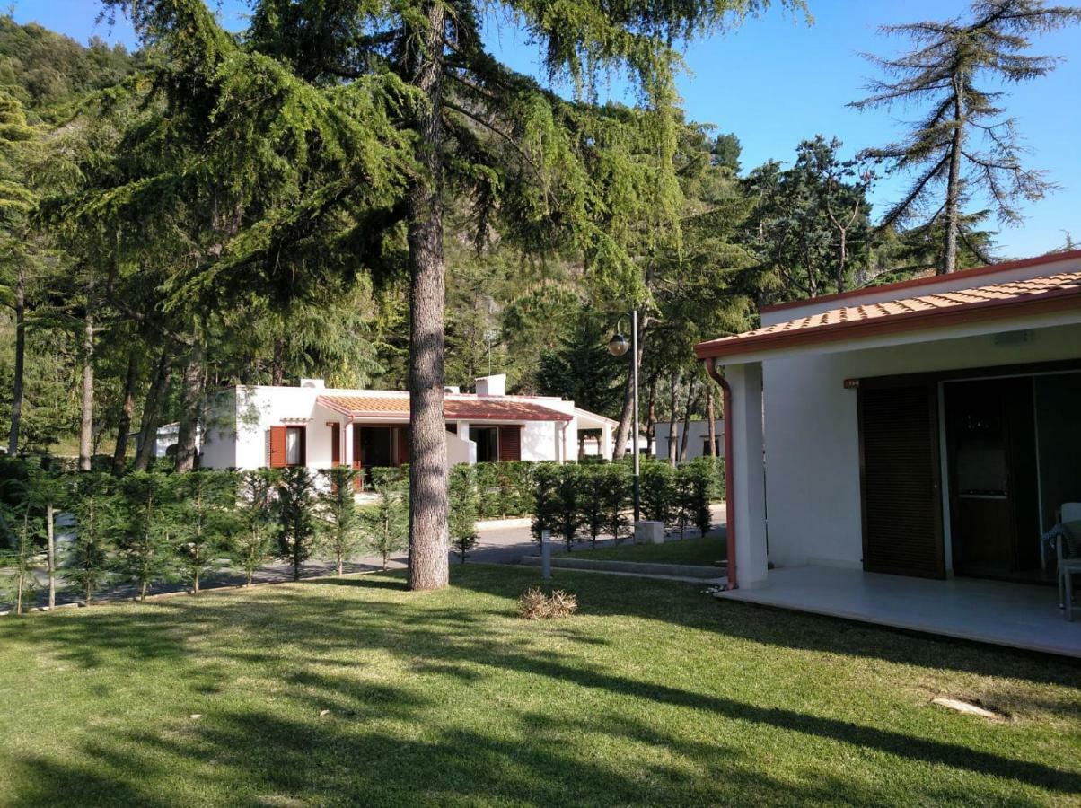 Villaggio Turistico La Mantinera - Appartamenti De Luxe Praia a Mare Εξωτερικό φωτογραφία